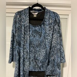 Allison Daley sleeveless top with drape jacket. Blue, black, silver